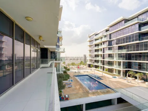 2 Bedrooms Apartment in Golf Promenade 4B