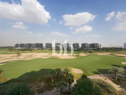 Golf Course View | Mid Floor | Close to Exit