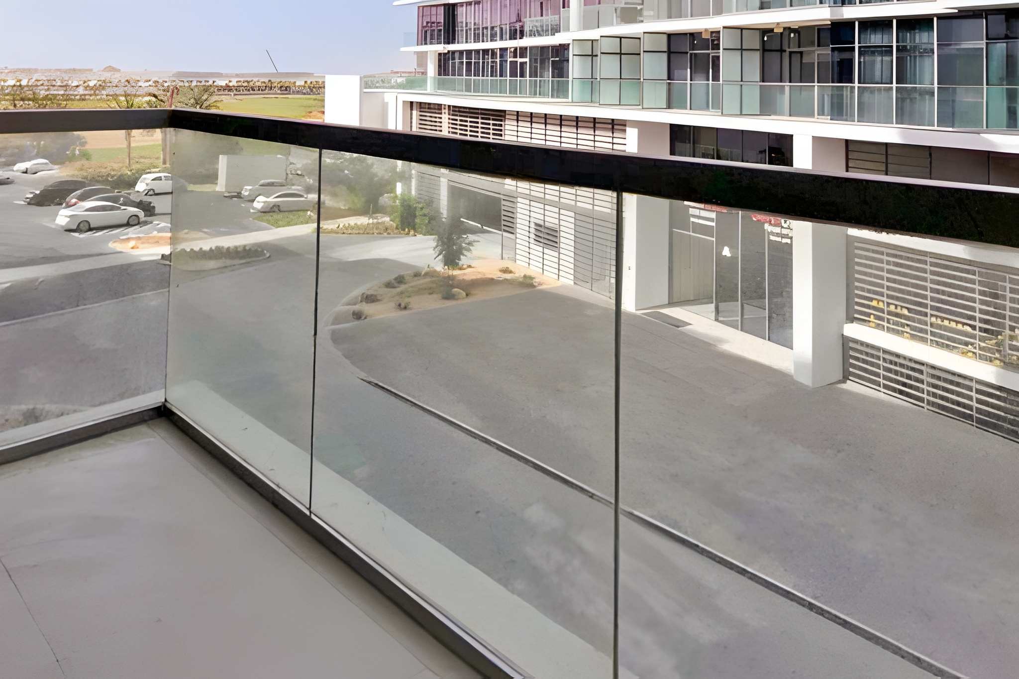  Apartment in Golf Horizon Tower B