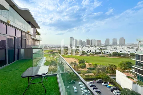 Beautiful Golf View | Large Balcony | Spacious