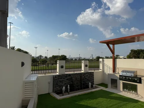 5 Bedrooms Villa in Silver Springs 3