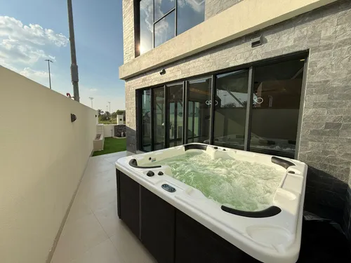 5 Bedrooms Villa in Silver Springs 3