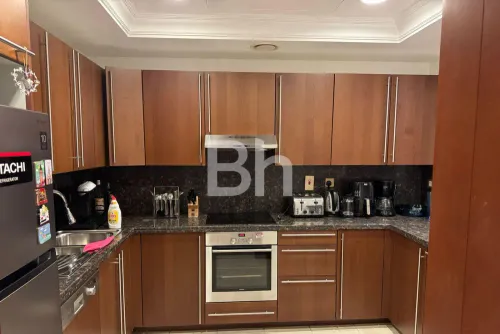 3 Bedrooms Office Space in Al Diyafa Building