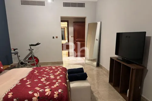 3 Bedrooms Office Space in Al Diyafa Building