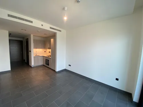 1 Bedroom Apartment in The Crest Tower B