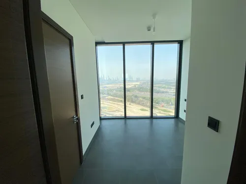 1 Bedroom Apartment in The Crest Tower B