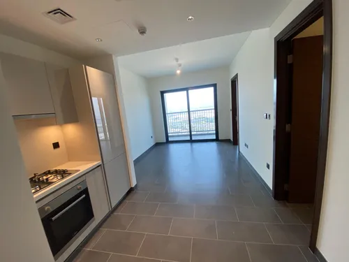 1 Bedroom Apartment in The Crest Tower B