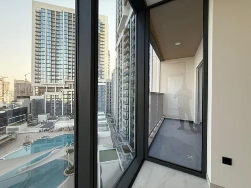 2 Bedrooms Apartment in The Crest Tower A