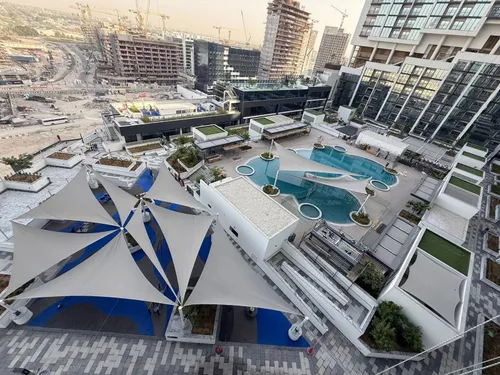 2 Bedrooms Apartment in The Crest Tower A