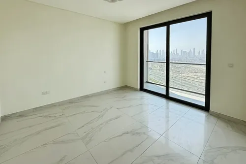 2 Bedrooms Apartment in One Park Avenue