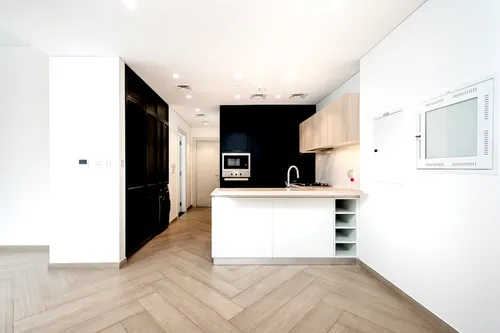 2 Bedrooms Apartment in Wilton Park Residences 1