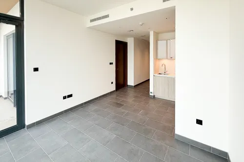 1 Bedroom Apartment in The Crest Tower B