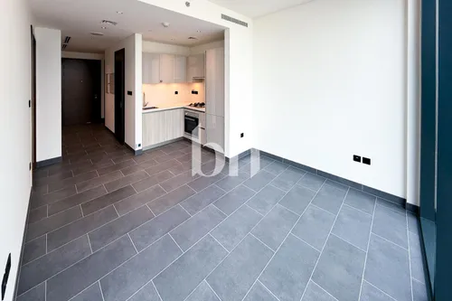 Family friendly | Modern | Burj and Canal view