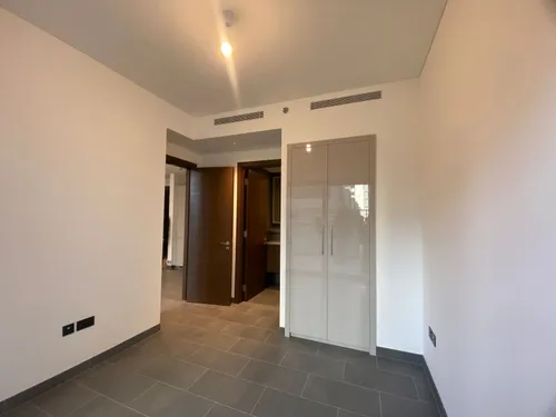 2 Bedrooms Apartment in The Crest Tower C