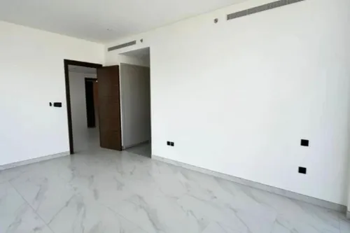 3 Bedrooms Apartment in Crest Grande