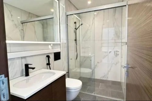 3 Bedrooms Apartment in Crest Grande