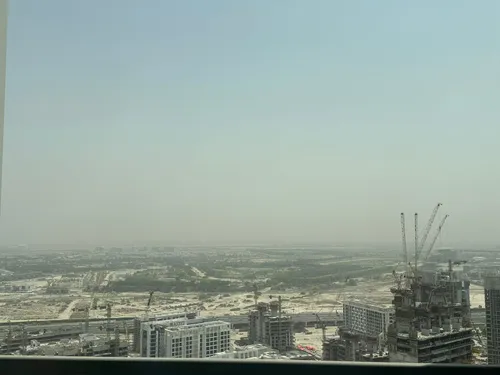 2 Bedrooms Apartment in The Crest Tower A