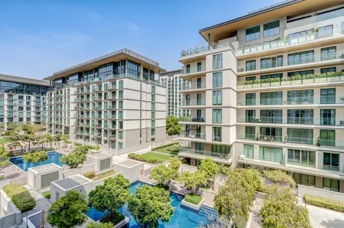 3 Bedrooms Apartment in Hartland Greens 1