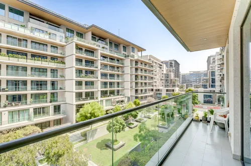 3 Bedrooms Apartment in Hartland Greens 1