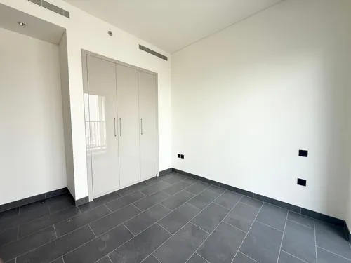 1 Bedroom Apartment in The Crest Tower B