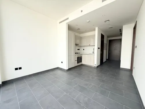 1 Bedroom Apartment in The Crest Tower B