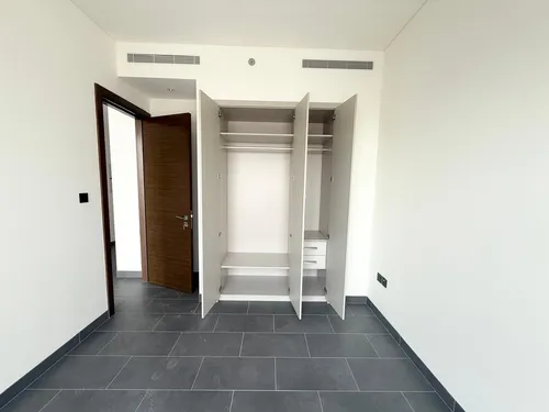 1 Bedroom Apartment in The Crest Tower B