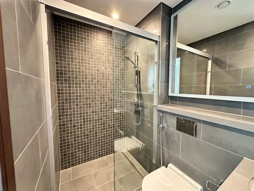 2 Bedrooms Apartment in The Crest Tower C