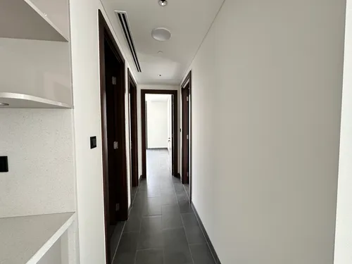 2 Bedrooms Apartment in The Crest Tower C