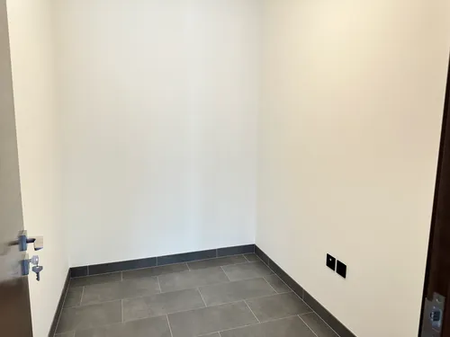 2 Bedrooms Apartment in The Crest Tower C
