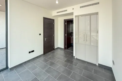 1 Bedroom Apartment in The Crest Tower B