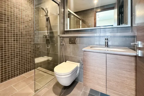 2 Bedrooms Apartment in The Crest Tower C