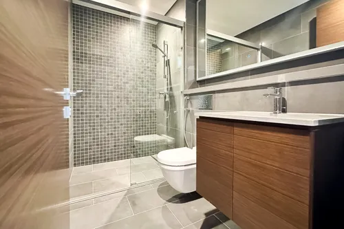 2 Bedrooms Apartment in The Crest Tower C