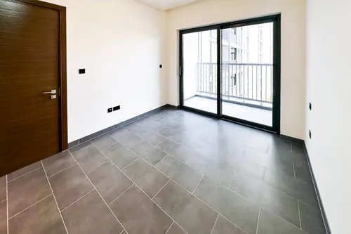 2 Bedrooms Apartment in The Crest Tower C