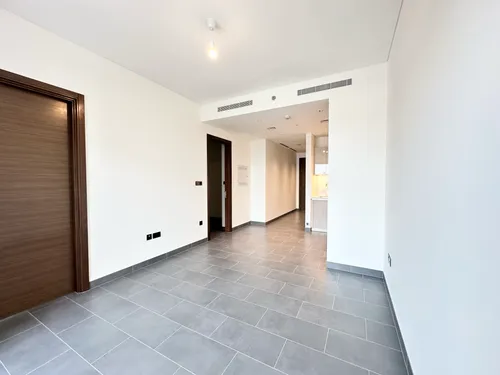 Brand New | High Floor Living | Sleek & Modern Design