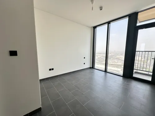 1 Bedroom Apartment in The Crest Tower B