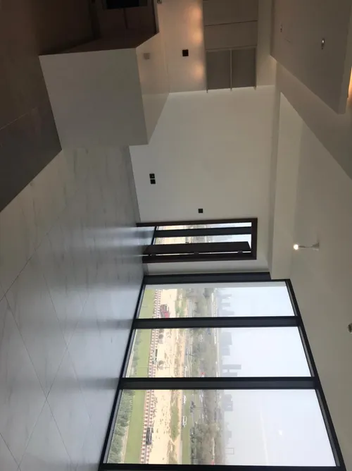 2 Bedrooms Apartment in The Crest Tower A