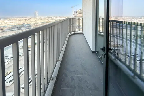 3 Bedrooms Apartment in The Crest Tower A