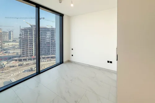 3 Bedrooms Apartment in The Crest Tower A