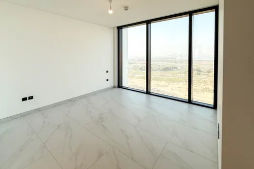 3 Bedrooms Apartment in The Crest Tower A