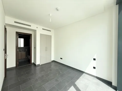 1 Bedroom Apartment in The Crest Tower A