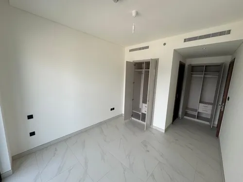 2 Bedrooms Apartment in The Crest