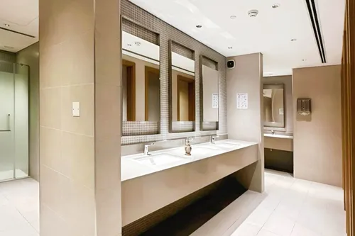 3 Bedrooms Apartment in One Park Avenue