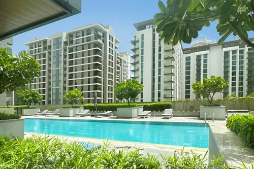 3 Bedrooms Apartment in One Park Avenue