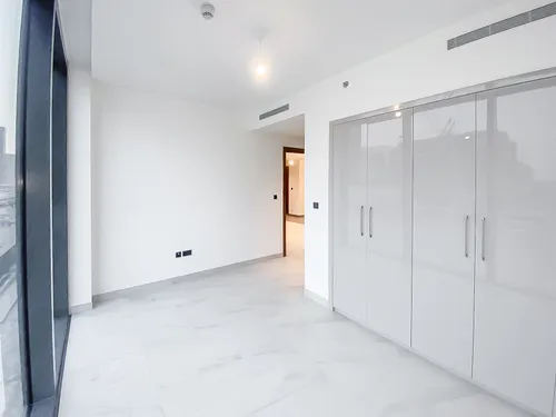 3 Bedrooms Apartment in The Crest