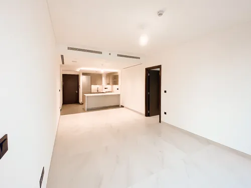 Contemporary | Prime location | Lagoon view