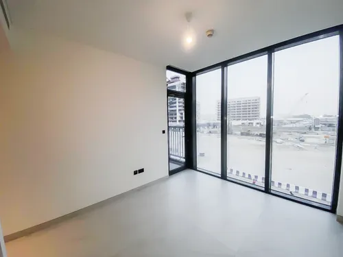 3 Bedrooms Apartment in The Crest