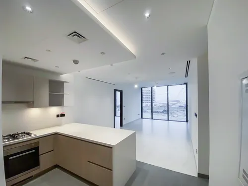 3 Bedrooms Apartment in The Crest