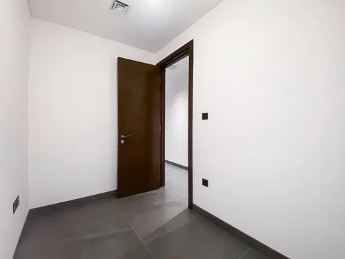3 Bedrooms Apartment in The Crest