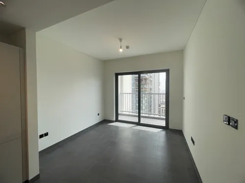 1 Bedroom Apartment in The Crest Tower C