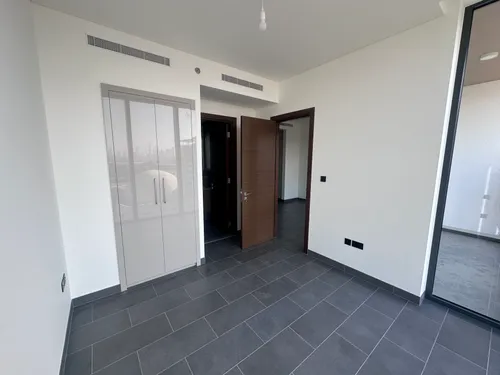 1 Bedroom Apartment in The Crest Tower B